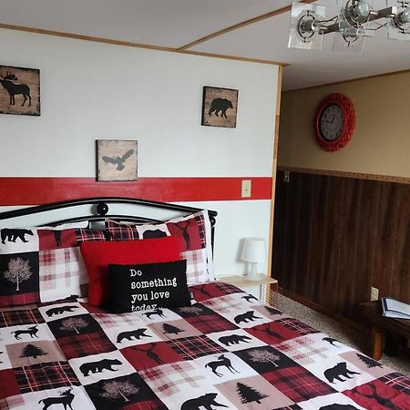 Bed And Breakfast Comfy & Cozy Хантсвилл Экстерьер фото