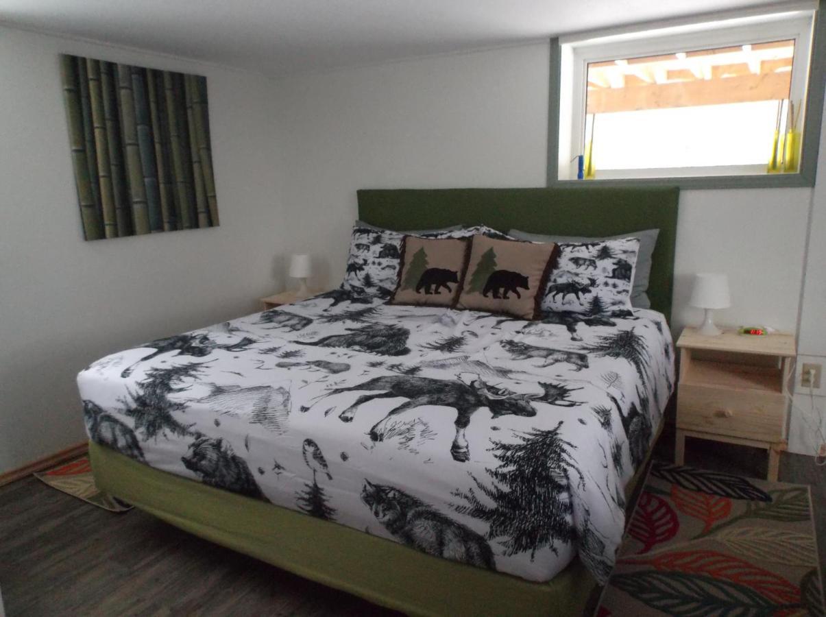 Bed And Breakfast Comfy & Cozy Хантсвилл Экстерьер фото